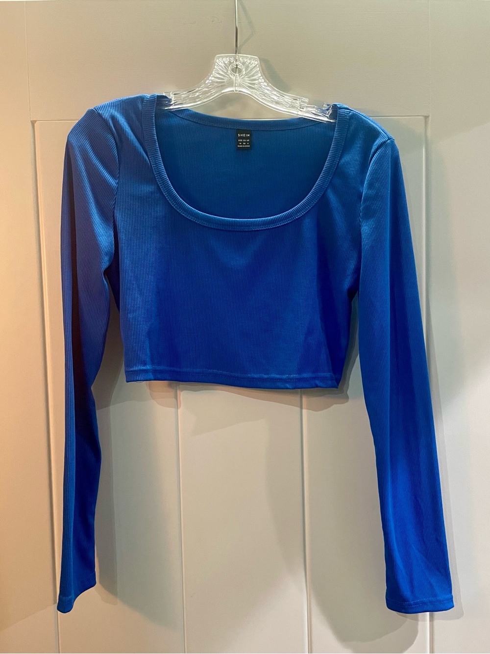 SHEIN Royal Blue Long Sleeve Scoop Neck Crop Top